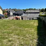 La - 600m De La Mesnil Val Villa