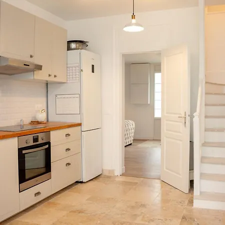 فيلة La - 600m De La Mesnil Val *