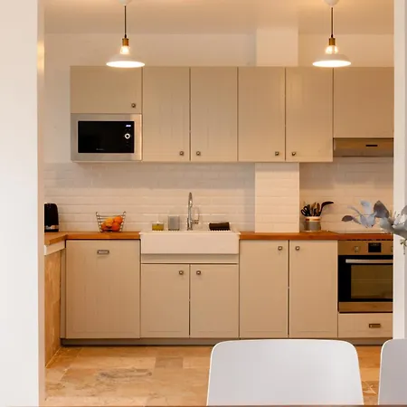 La - 600m De La Mesnil Val *