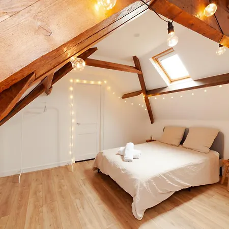 La - 600m De La Mesnil Val كرييل-سور-مير